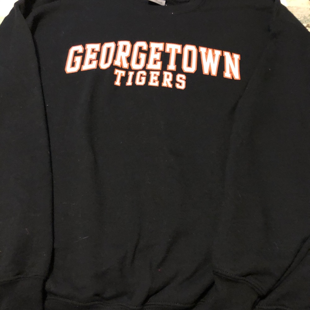 XL black sweatshirt. Georgetown Ky